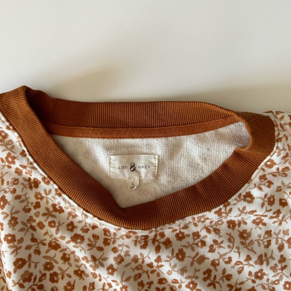 Lou & Grey Brown & Cream Floral Terry Oversized Super Soft Sweatshirt - Picture 4 of 7